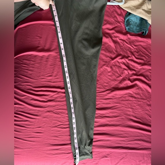ZYIA Ascend Joggers Olive Green Sz Large - Picture 11 of 12